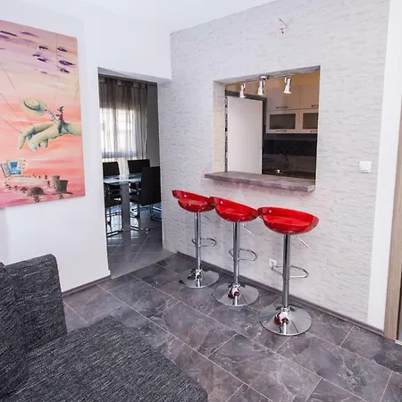 Apartment Jomarko - Spacious Apartment For 6 In Trogir Trogir